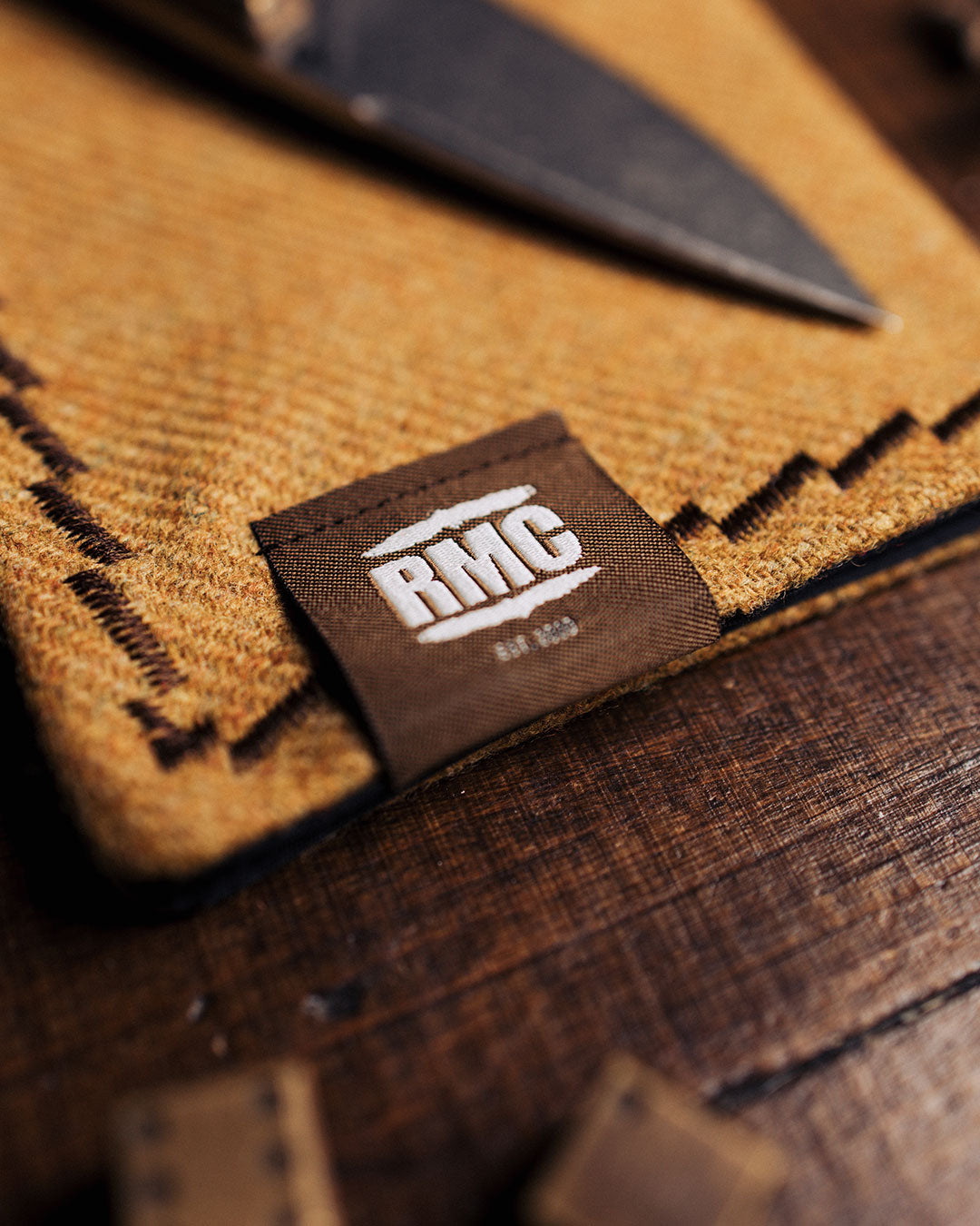 EDC Hank | Senfgelb meliert | 100% Merino Wolle