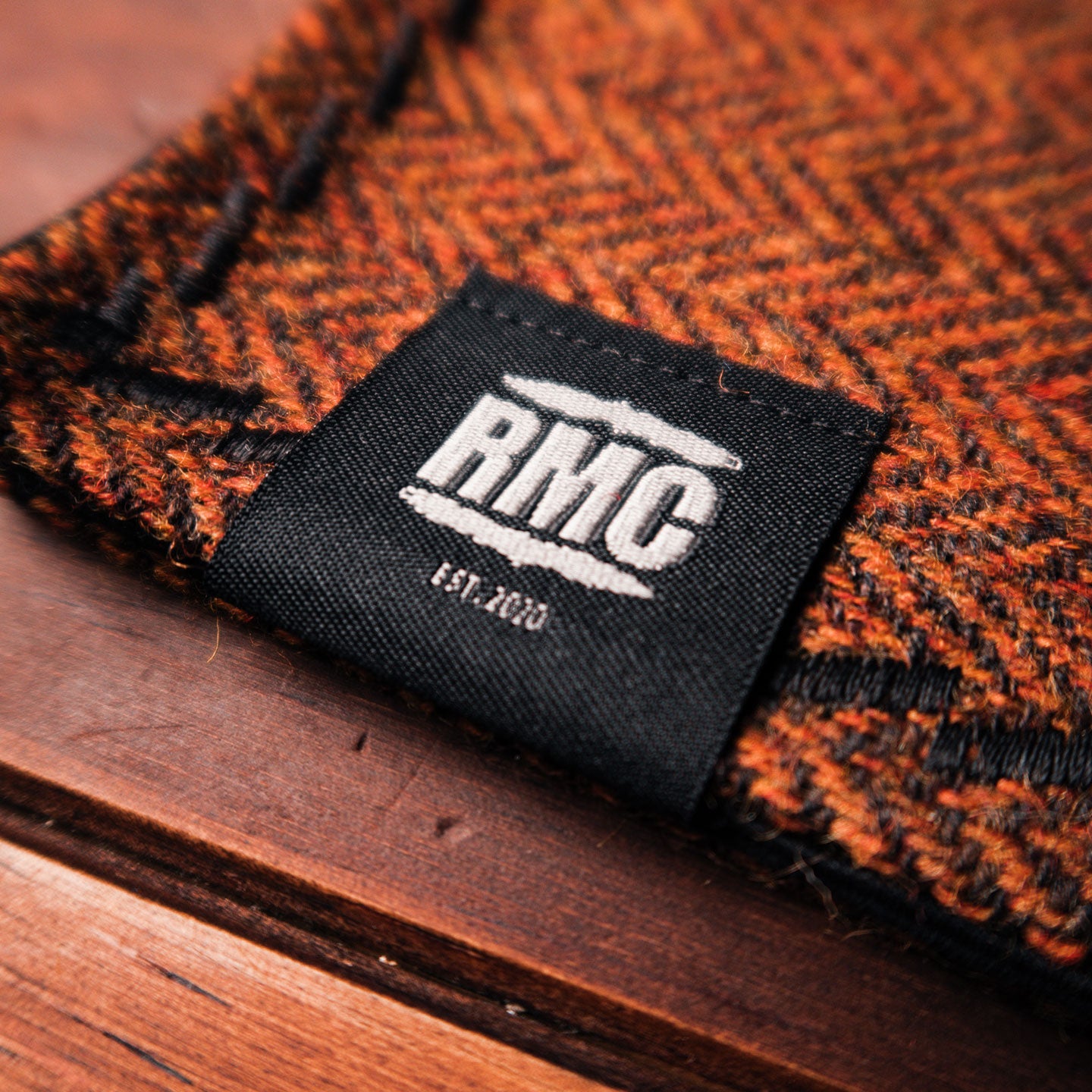 EDC Hank | Orange Fischgrät | Tweed | 100% Shetland Wolle
