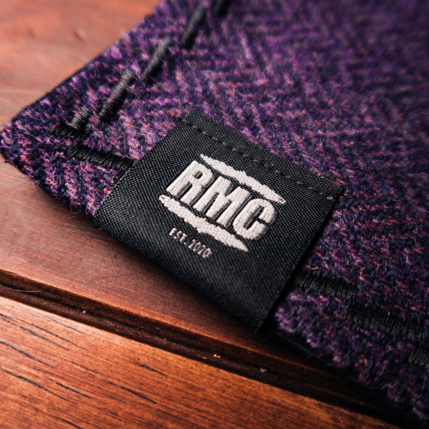 EDC Hank | Lila Fischgrät | Tweed | 100% Shetland Wolle