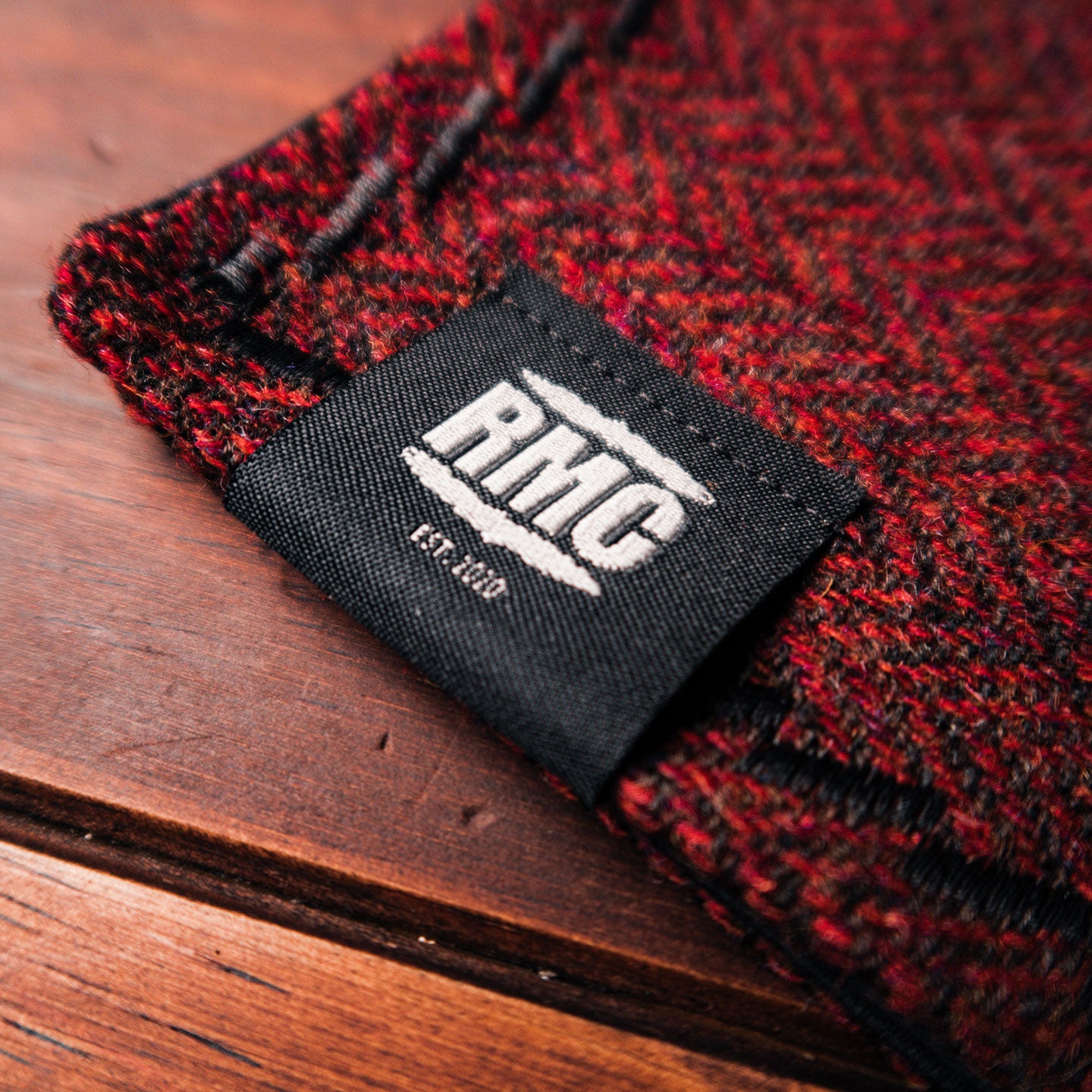 EDC Hank | Rot Fischgrät | Tweed | 100% Shetland Wolle