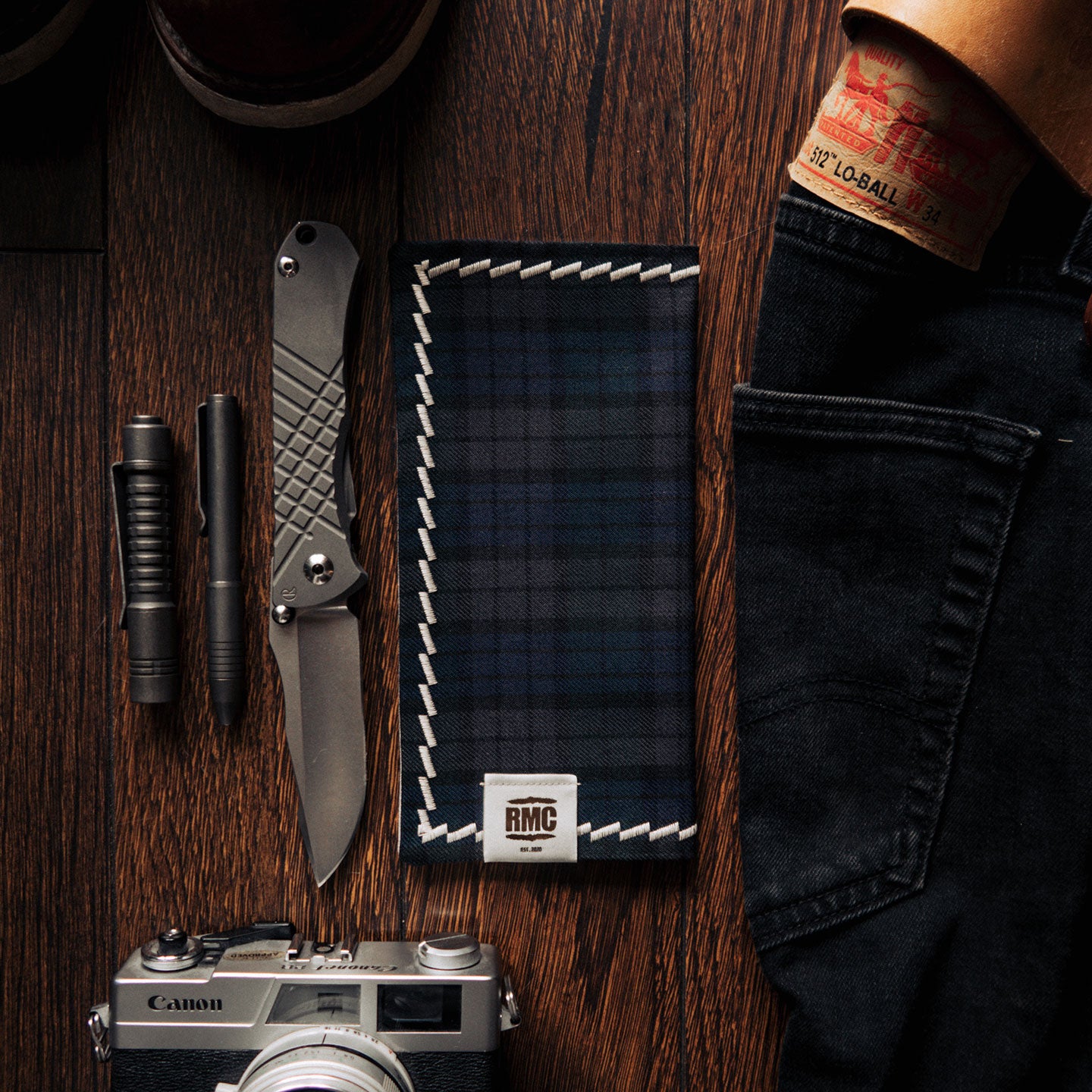 handkerchief | dark blue / gray / dark green check