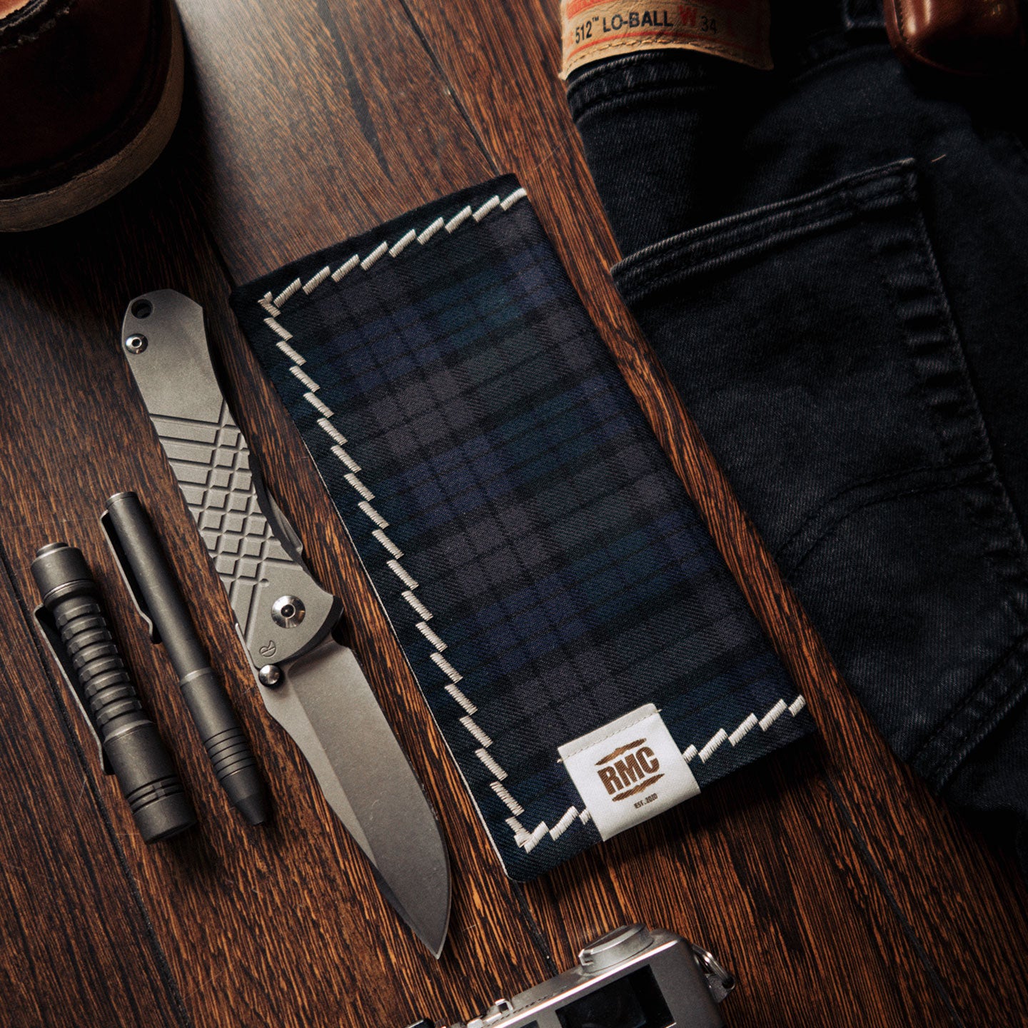 handkerchief | dark blue / gray / dark green check