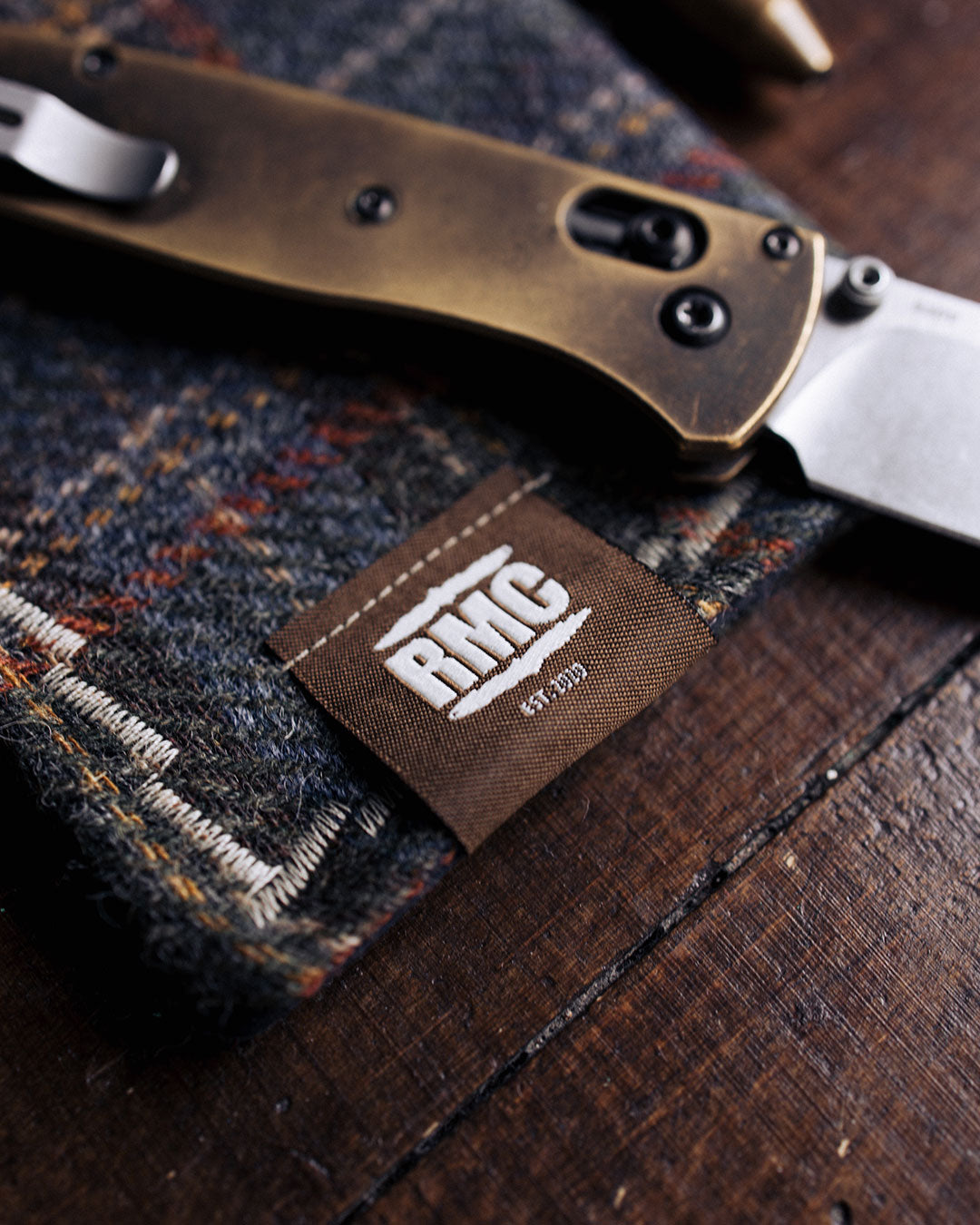 EDC Hank | Olivgrün / Blau / Orange kariert | Tweed | 100% Shetland Wolle