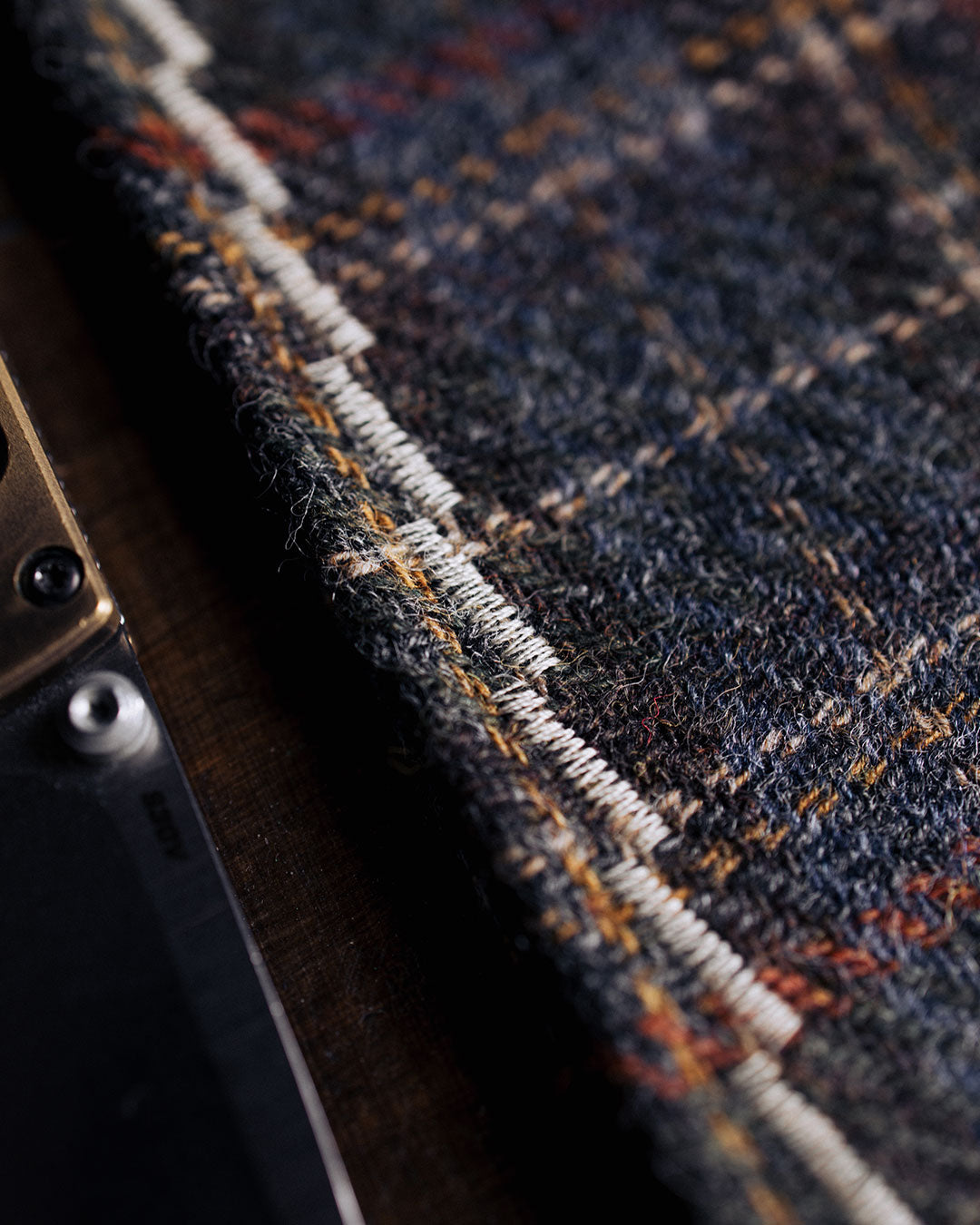EDC Hank | Olivgrün / Blau / Orange kariert | Tweed | 100% Shetland Wolle