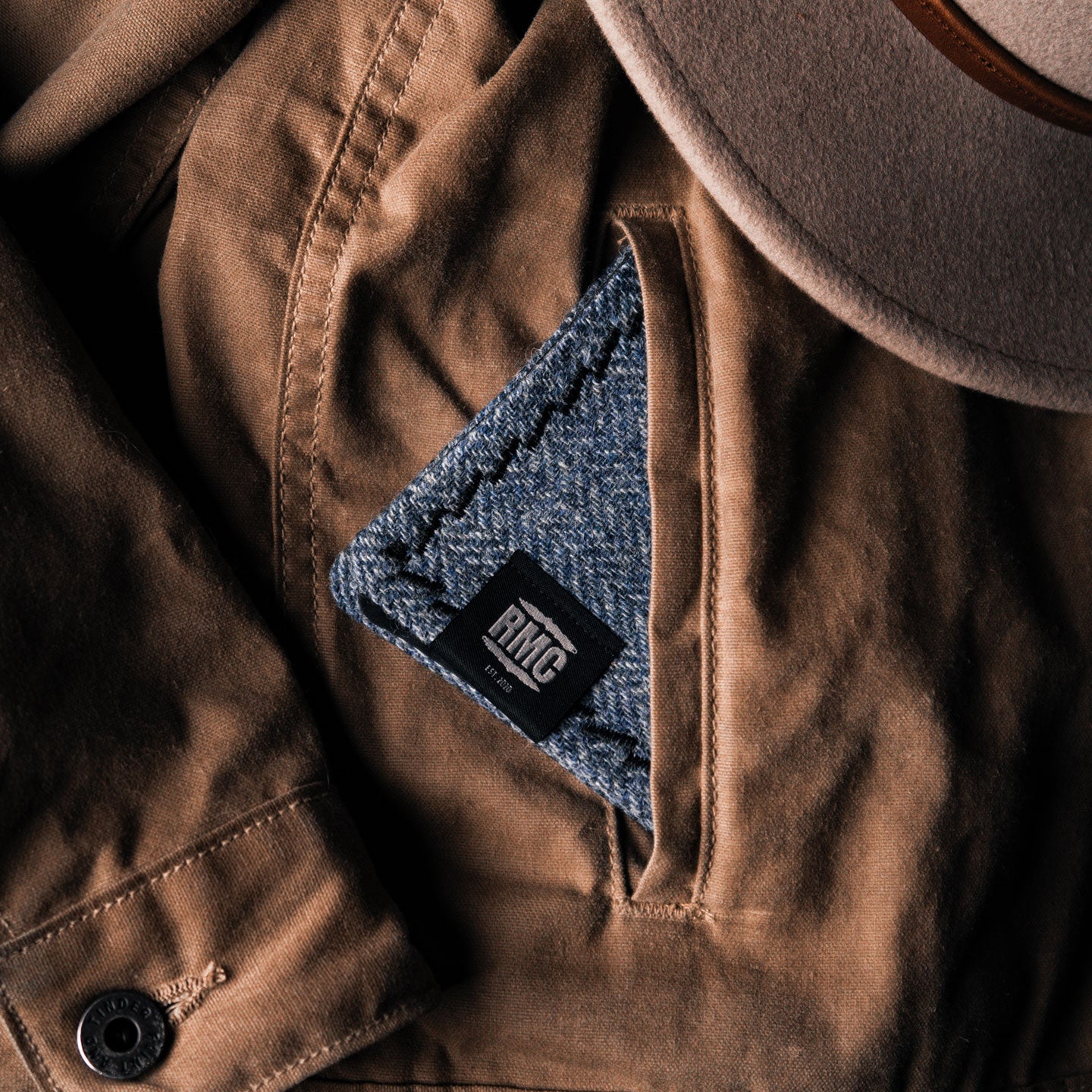EDC Hank | Himmelblau Fischgrät | Tweed | 100% Shetland Wolle