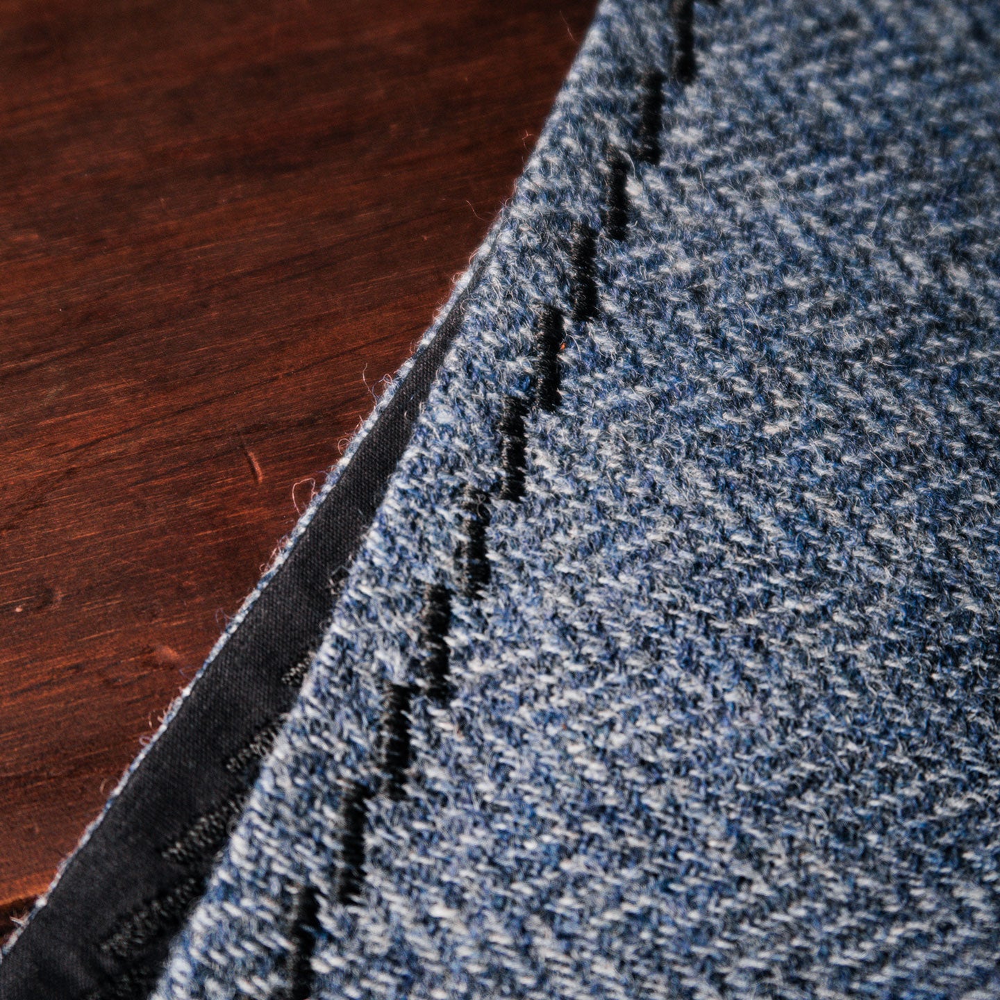 EDC Hank | Himmelblau Fischgrät | Tweed | 100% Shetland Wolle