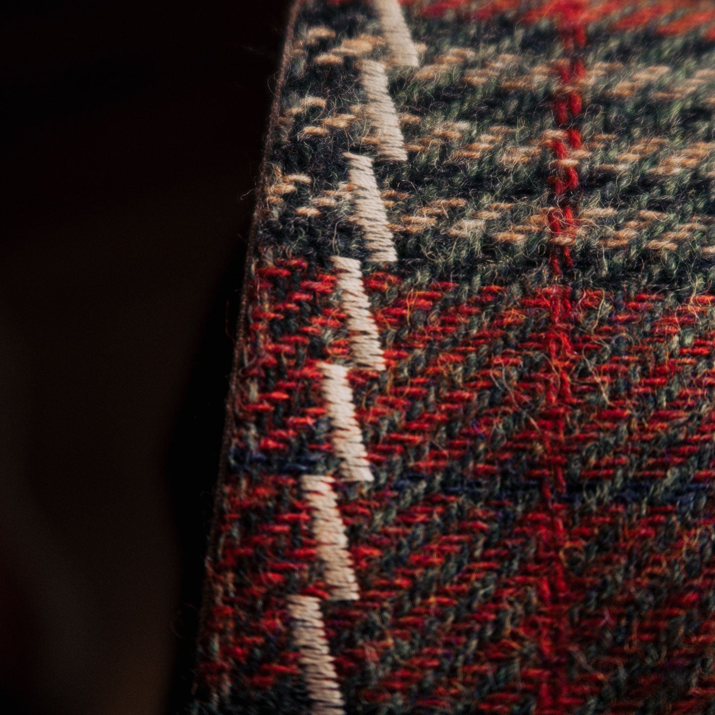 EDC Hank | Rot / Grün kariert | Tweed | 100% Shetland Wolle