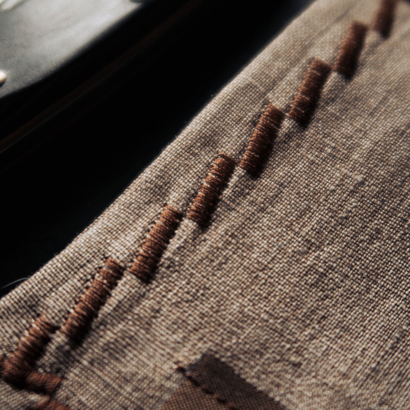 handkerchief | light brown / beige mottled