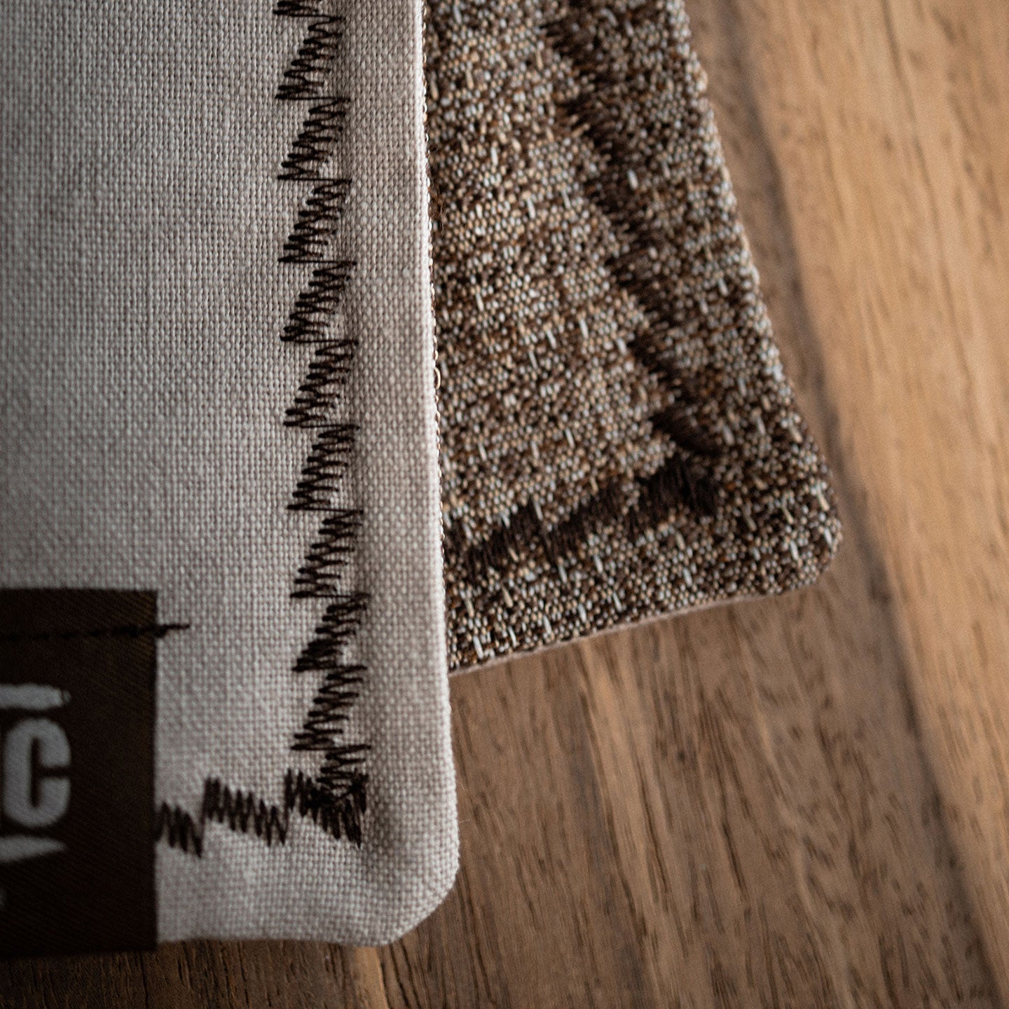 handkerchief | brown / beige woven