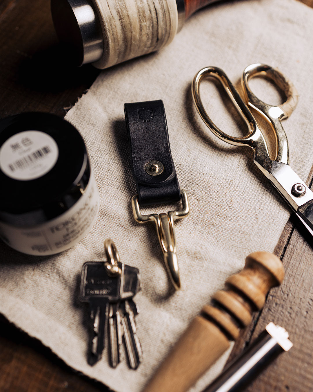 Belt Key Hanger | Black | Leather / Brass